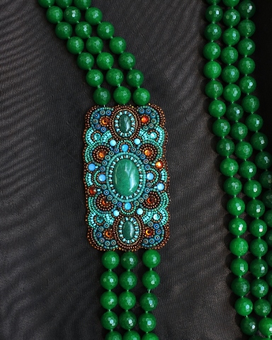 3 Strand Green Agate Side Panel Statement Necklace